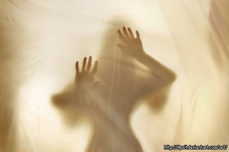 ghost by apri1.deviantart.com
